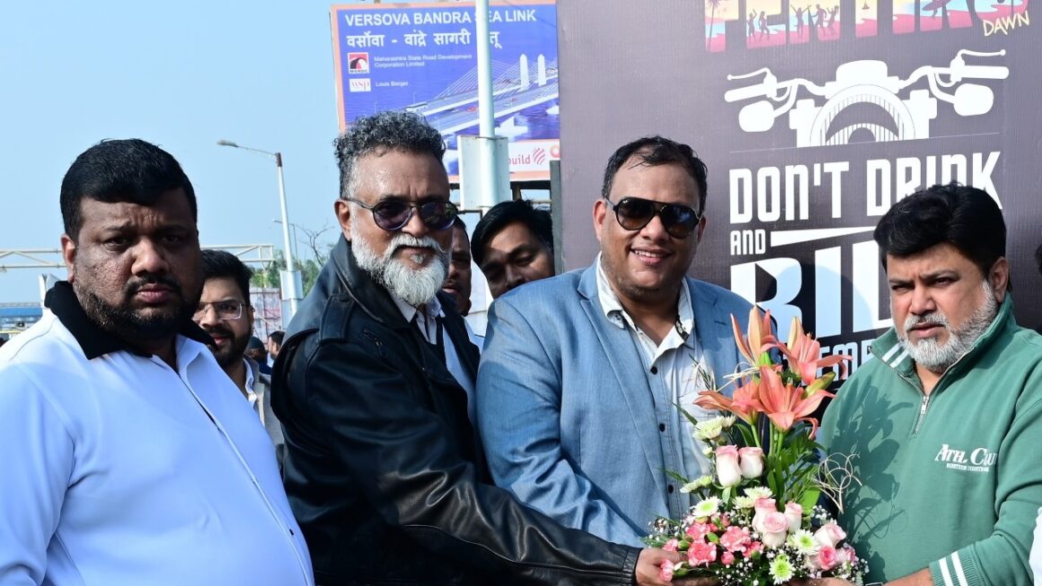 Industry Minister, Uday Samant flags off the ‘Fentiro Don’t Drink & Ride Gentlemen Rally’ with a WROOM